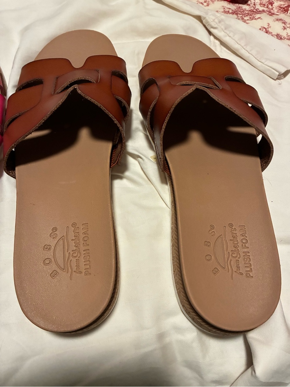 BOBs By Sketchers Women’s Slip on Sandals in Tauny Brown Sz 10